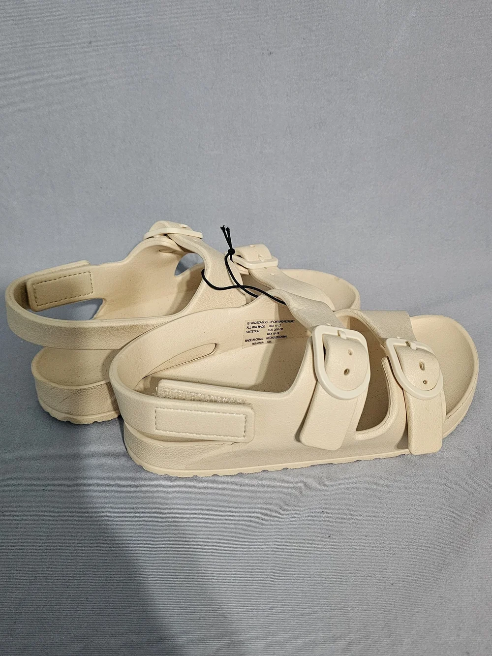 Kids Cream Double-Strap Buckle Sandals Velcro Back.